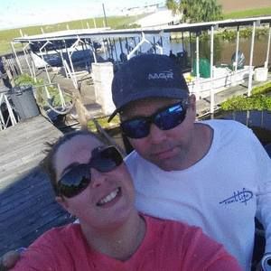 Meet your Posher, Courtney